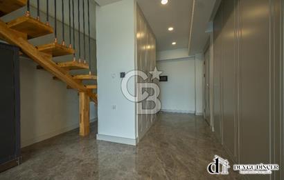 DENİZE SIFIR URLADA 3+1+PLUS SATILIK ÇATI DUBLEKSİ