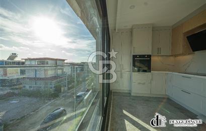 URLA KALABAK ÖZEL MİMARİ DENİZE SIFIR ÖNÜ KUM PLAJ 3,5+1 PLUS