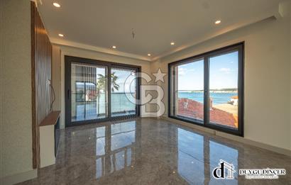 URLA KALABAK ÖZEL MİMARİ DENİZE SIFIR ÖNÜ KUM PLAJ 3,5+1 PLUS