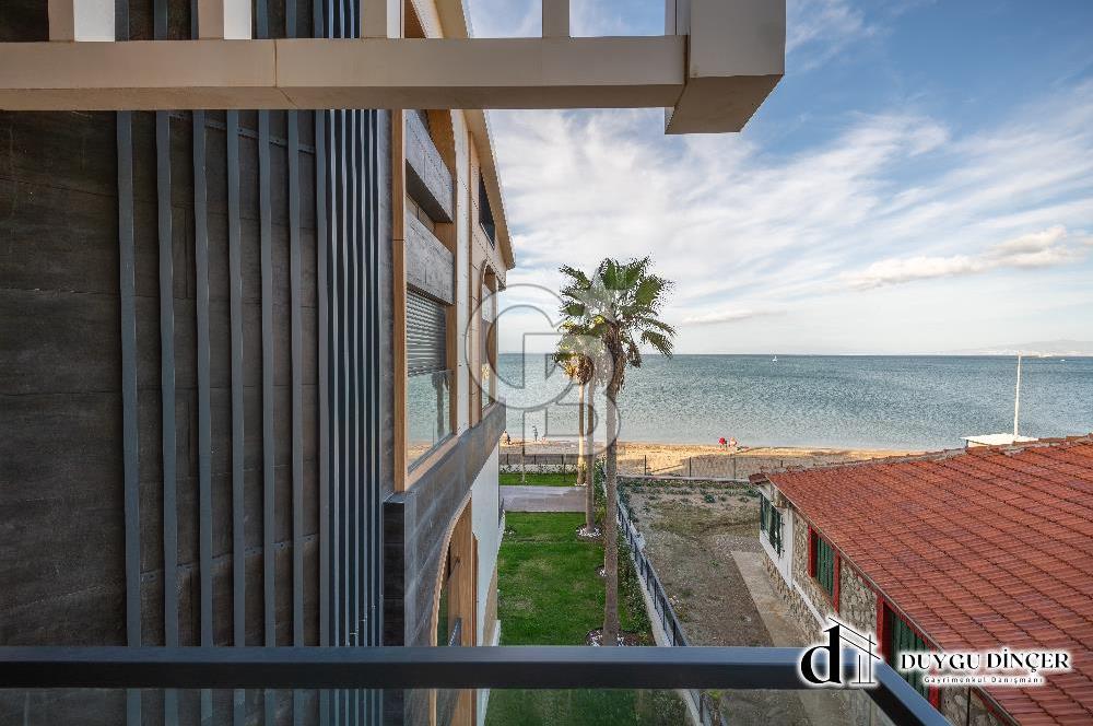 URLA KALABAK ÖZEL MİMARİ DENİZE SIFIR ÖNÜ KUM PLAJ 3,5+1 PLUS