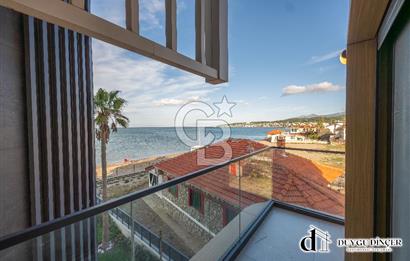 URLA KALABAK ÖZEL MİMARİ DENİZE SIFIR ÖNÜ KUM PLAJ 3,5+1 PLUS