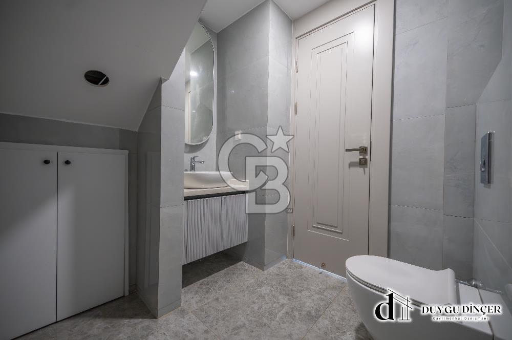 URLA KALABAK ÖZEL MİMARİ DENİZE SIFIR ÖNÜ KUM PLAJ 3,5+1 PLUS