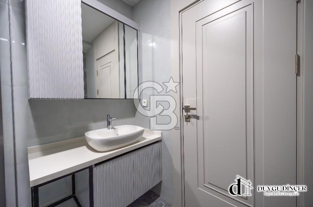 URLA KALABAK ÖZEL MİMARİ DENİZE SIFIR ÖNÜ KUM PLAJ 3,5+1 PLUS