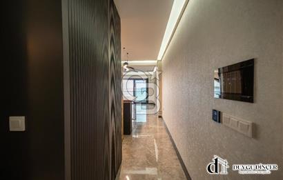 URLA KALABAK ÖZEL MİMARİ DENİZE SIFIR ÖNÜ KUM PLAJ 2+1+PLUS