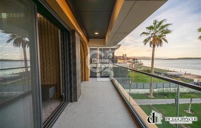 URLA KALABAK ÖZEL MİMARİ DENİZE SIFIR ÖNÜ KUM PLAJ 2+1+PLUS