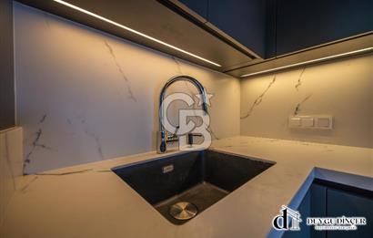 URLA KALABAK ÖZEL MİMARİ DENİZE SIFIR ÖNÜ KUM PLAJ 2+1+PLUS