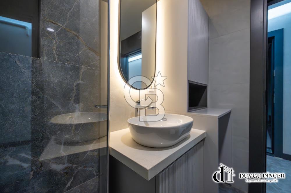 URLA KUM DENİZİNDE DENİZE SIFIR 2+1 + PLUS DAİRE