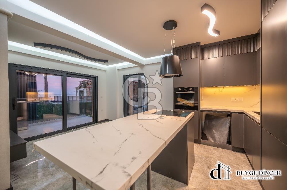 URLA KUM DENİZİNDE DENİZE SIFIR 2+1 + PLUS DAİRE