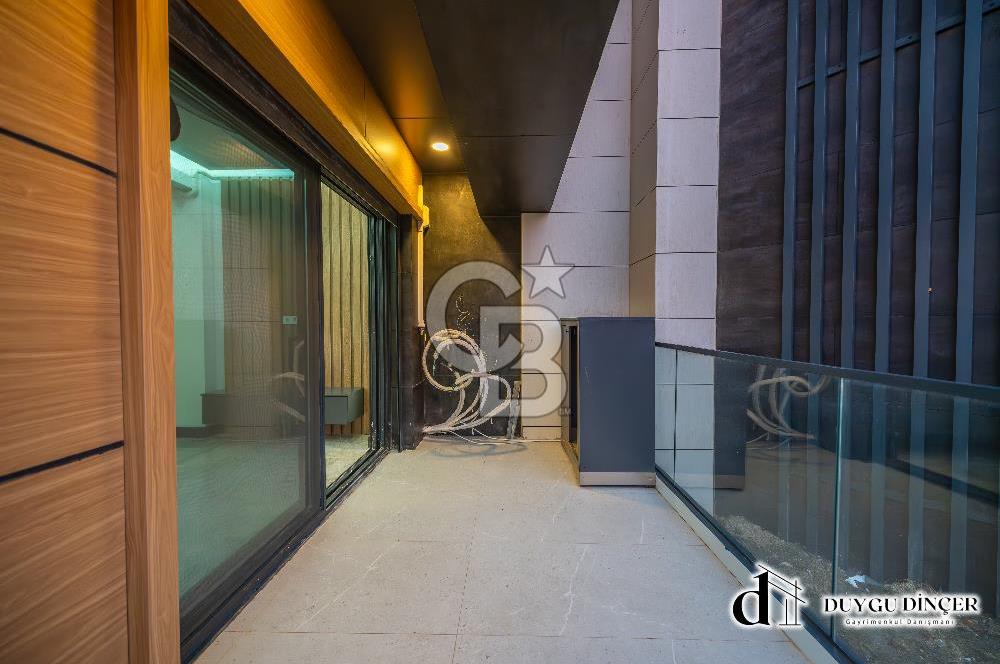 URLA KUM DENİZİNDE DENİZE SIFIR 2+1 + PLUS DAİRE