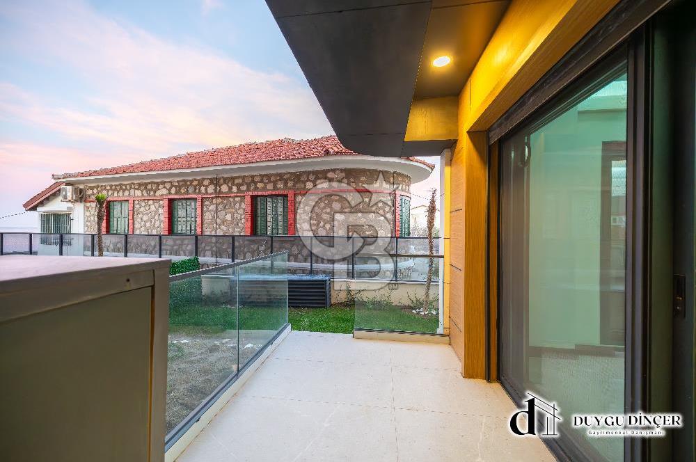 URLA KUM DENİZİNDE DENİZE SIFIR 2+1 + PLUS DAİRE