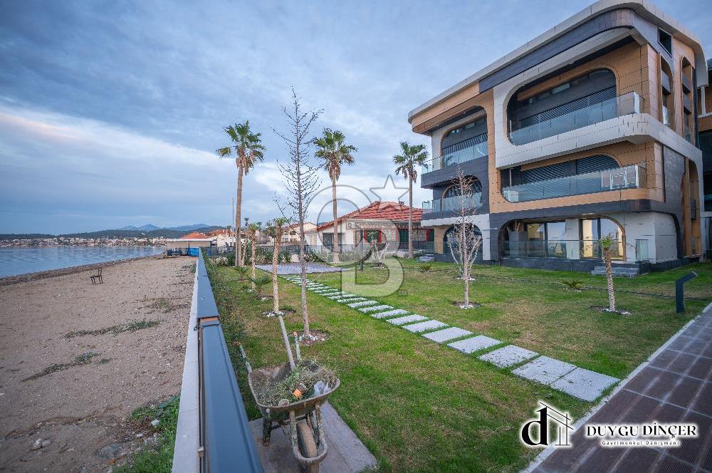 URLA KUM DENİZİNDE DENİZE SIFIR 2+1 + PLUS DAİRE