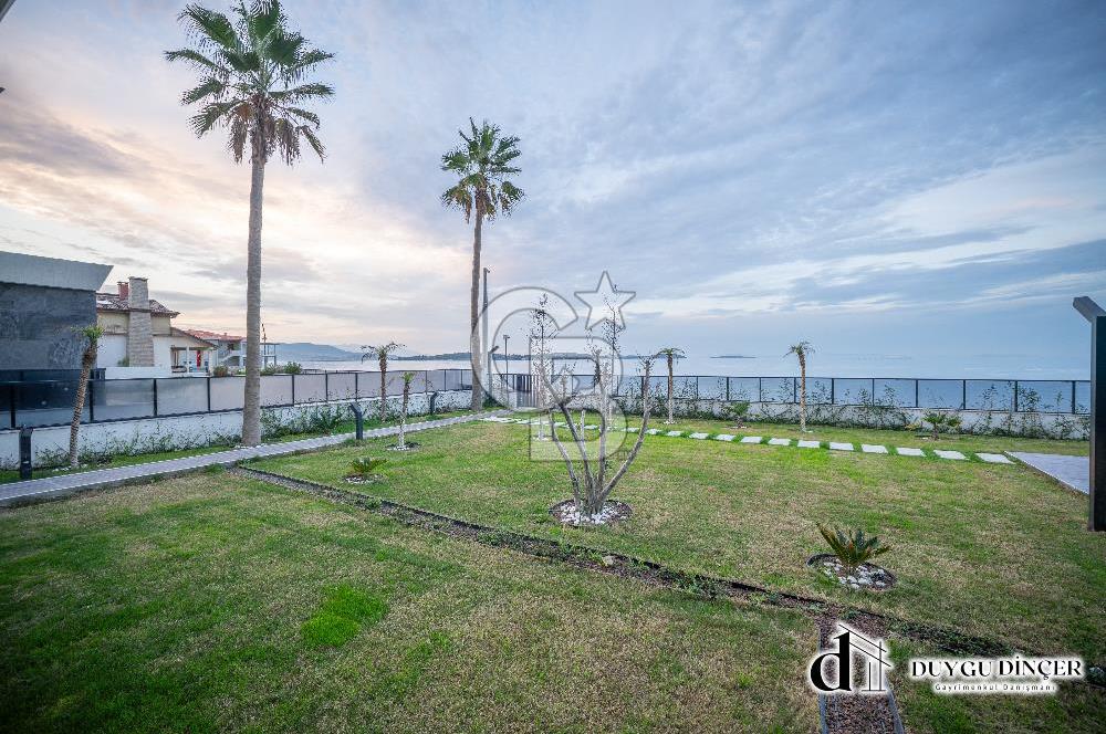 URLA KUM DENİZİNDE DENİZE SIFIR 2+1 + PLUS DAİRE