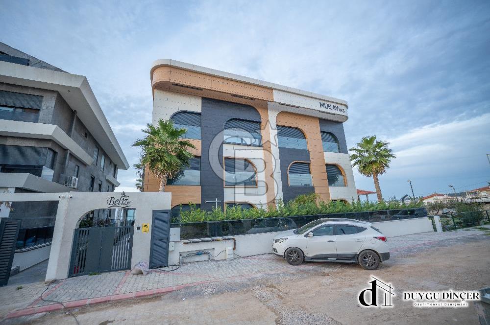 URLA KALABAK ÖZEL MİMARİ DENİZE SIFIR ÖNÜ KUM PLAJ 2+1+PLUS