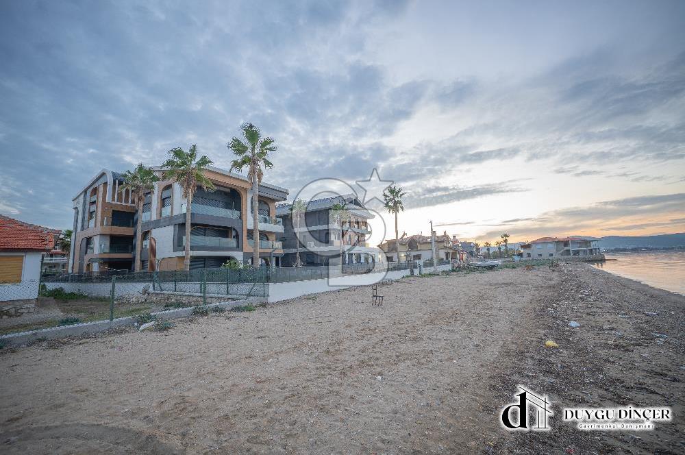 URLA KUM DENİZİNDE DENİZE SIFIR 2+1 + PLUS DAİRE