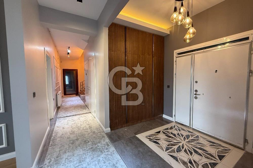 GÖLBAŞI BAHÇELİEVLER GİRİŞİNDE SATILIK 6+1 KÖŞE PARSEL VİLLA