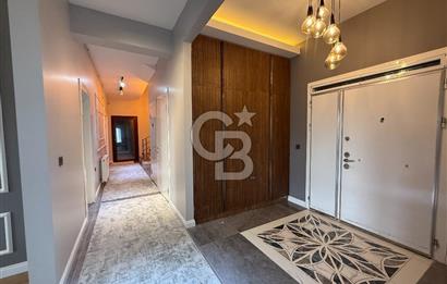 GÖLBAŞI BAHÇELİEVLER GİRİŞİNDE SATILIK 6+1 KÖŞE PARSEL VİLLA