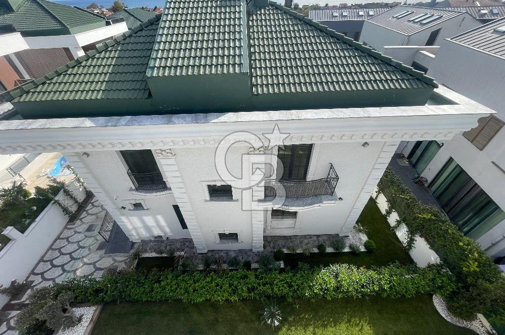 BÜYÜKÇEKMECE GÜZELCE SATILIK VİLLA