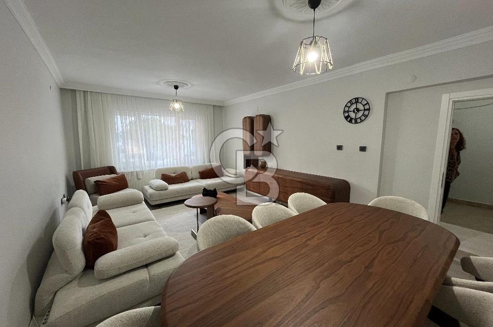 ÇANAKKALE YENİ KORDON’A YÜRÜME MESAFESİNDE, KOMPLE YENİLENMİŞ 2+1 ARA KAT DAİRE