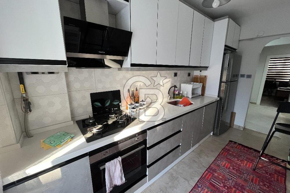 ÇANAKKALE YENİ KORDON’A YÜRÜME MESAFESİNDE, KOMPLE YENİLENMİŞ 2+1 ARA KAT DAİRE