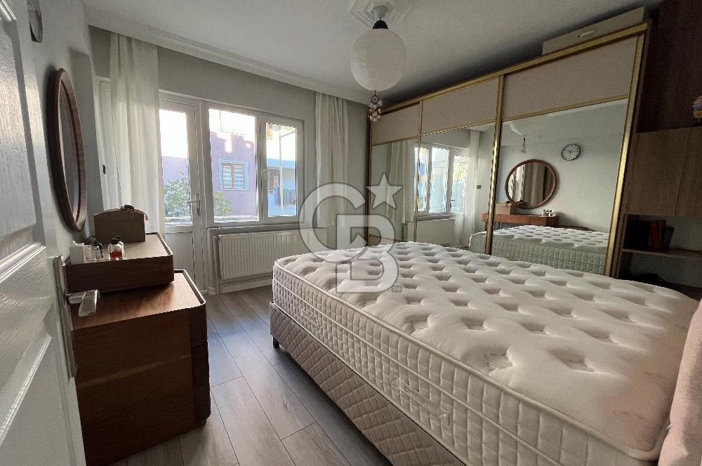 ÇANAKKALE YENİ KORDON’A YÜRÜME MESAFESİNDE, KOMPLE YENİLENMİŞ 2+1 ARA KAT DAİRE