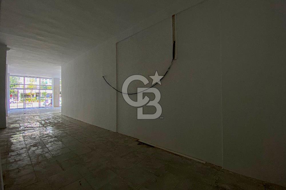 İNÖNÜ CADDESİ ÜZERİ  GENİŞ KULLANIMLI SATILIK DÜKKAN
