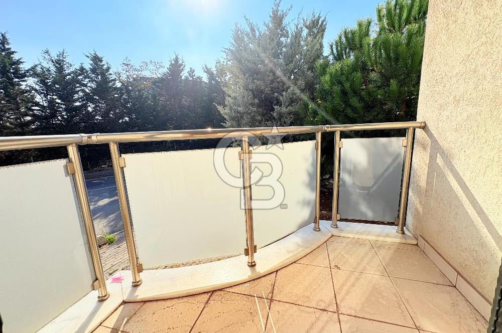 ÜSKÜDAR BULGURLU MAHALLESİ İÇİ YENİ YAPILI GENİŞ SATILIK DAİRE