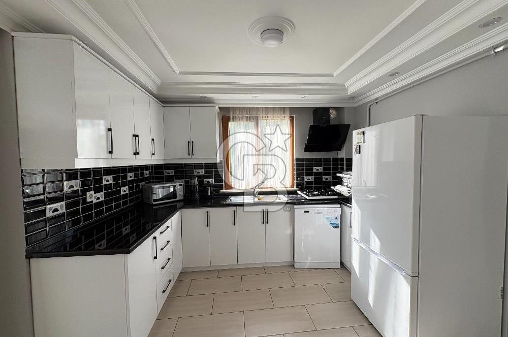 ÜSKÜDAR BULGURLU MAHALLESİ İÇİ YENİ YAPILI GENİŞ SATILIK DAİRE