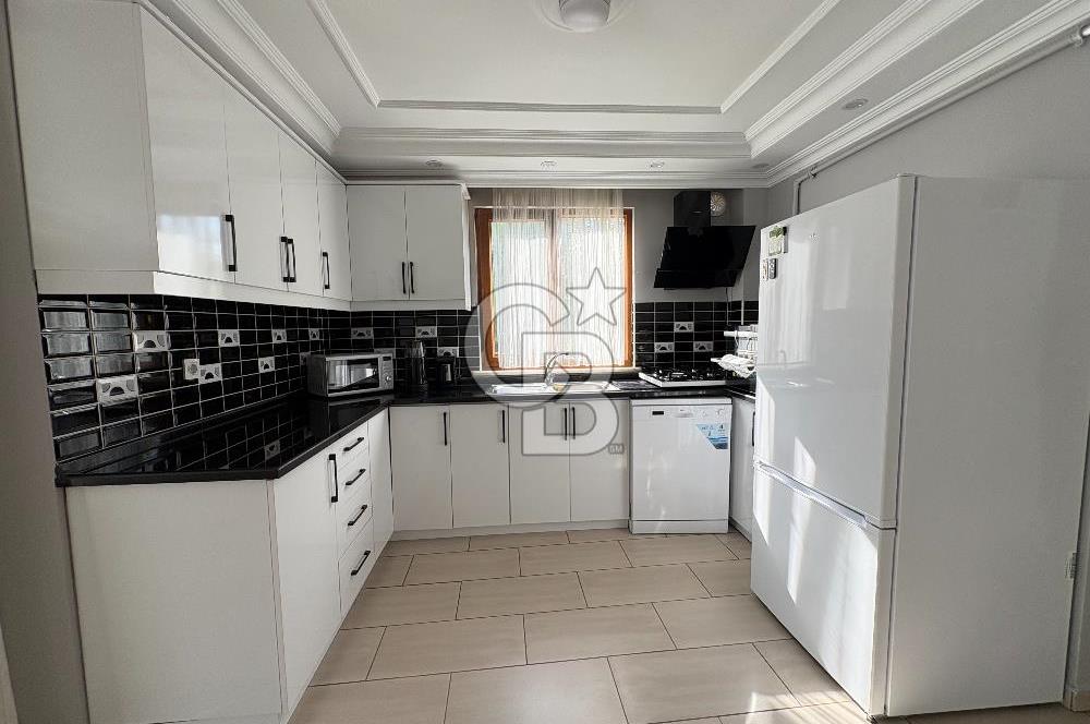 ÜSKÜDAR BULGURLU MAHALLESİ İÇİ YENİ YAPILI GENİŞ SATILIK DAİRE