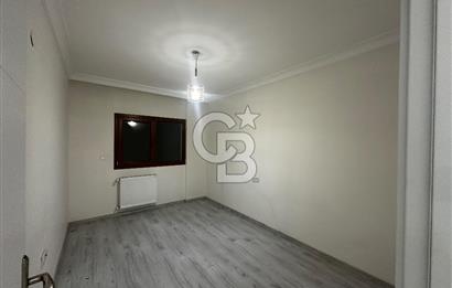 Karşıyaka İmbatlı mahallesi’nde Geniş 2+1 Kiralık Lüks Daire 