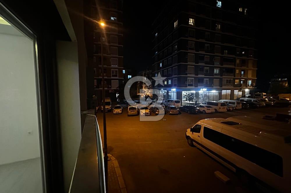 Karşıyaka İmbatlı mahallesi’nde Geniş 2+1 Kiralık Lüks Daire 