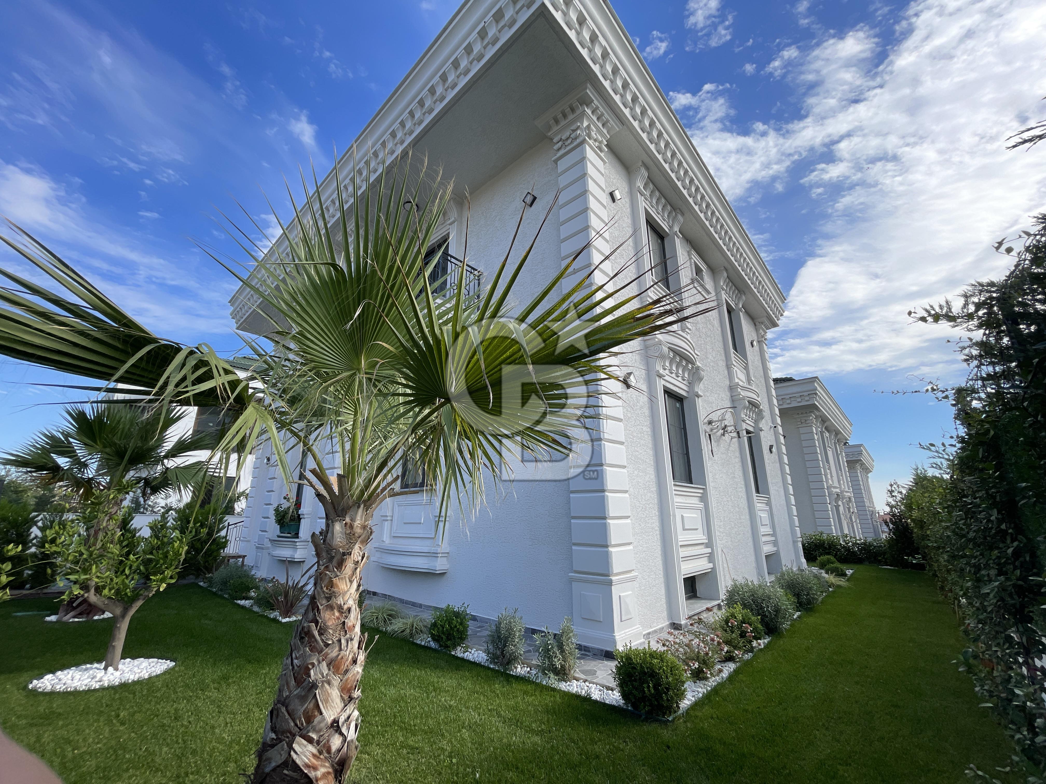 BÜYÜKÇEKMECE GÜZELCE SATILIK VİLLA