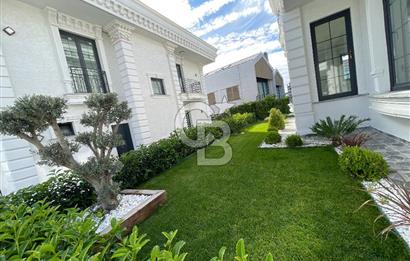 BÜYÜKÇEKMECE GÜZELCE SATILIK VİLLA