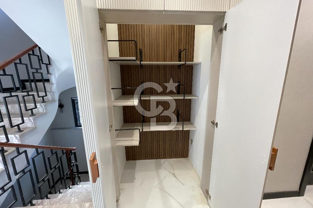 BÜYÜKÇEKMECE GÜZELCE SATILIK VİLLA