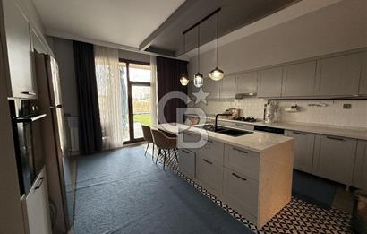 GÖLBAŞI BAHÇELİEVLER GİRİŞİNDE SATILIK 6+1 KÖŞE PARSEL VİLLA