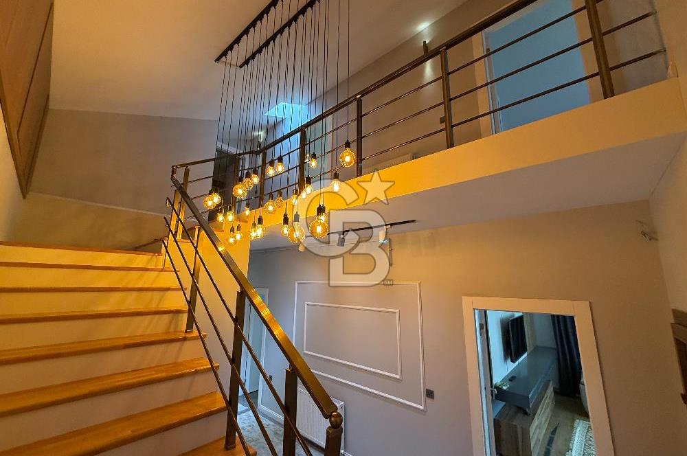 GÖLBAŞI BAHÇELİEVLER GİRİŞİNDE SATILIK 6+1 KÖŞE PARSEL VİLLA