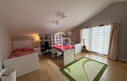 GÖLBAŞI BAHÇELİEVLER GİRİŞİNDE SATILIK 6+1 KÖŞE PARSEL VİLLA