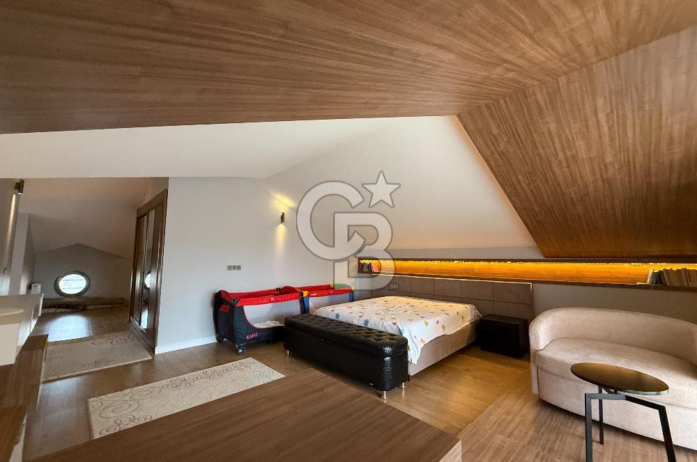 GÖLBAŞI BAHÇELİEVLER GİRİŞİNDE SATILIK 6+1 KÖŞE PARSEL VİLLA