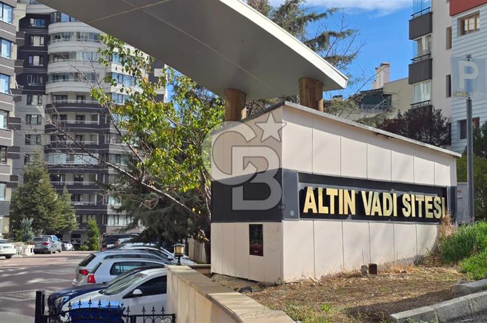 Çankaya Hilal Mahallesi Altın Vadi Sitesinde Kiralık 4+1 Daire