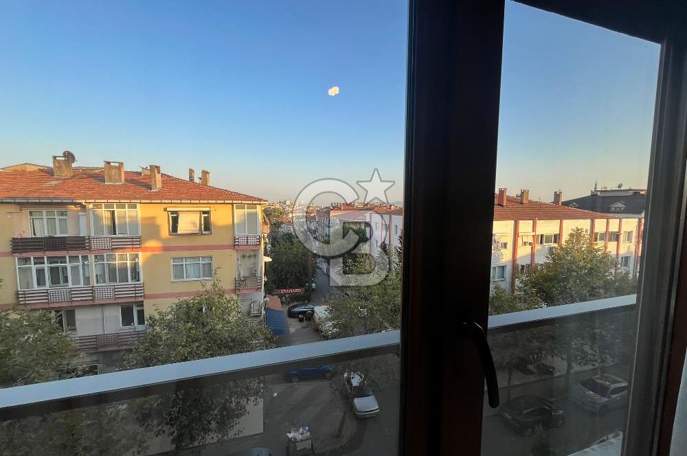 KÜÇÜKYALI MEKTEP CAD. SATILIK BOŞ DENİZ MANZARALI DAİRE 