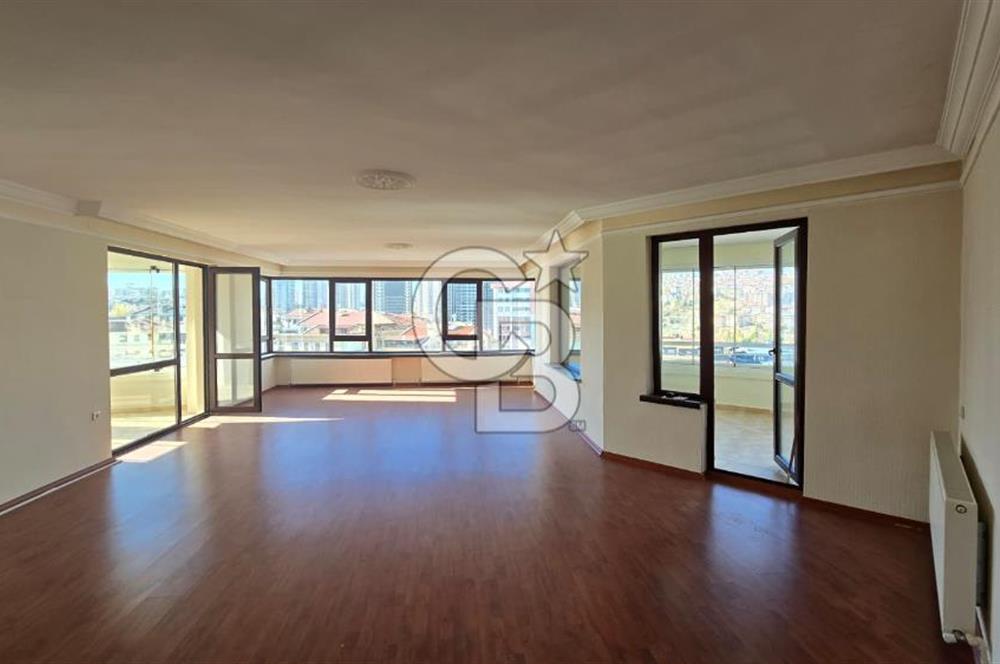 Çankaya Hilal Mahallesi Altın Vadi Sitesinde Kiralık 4+1 Daire