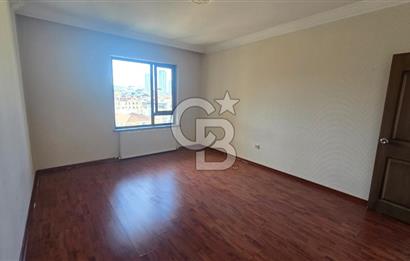 Çankaya Hilal Mahallesi Altın Vadi Sitesinde Kiralık 4+1 Daire