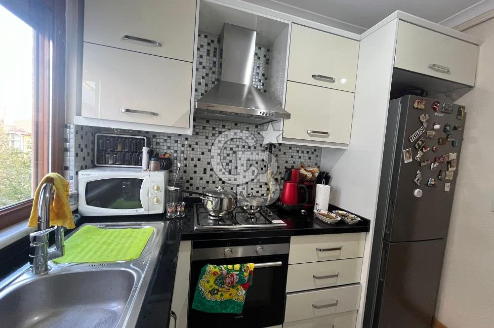 KÜÇÜKYALI MEKTEP CAD. SATILIK BOŞ DENİZ MANZARALI DAİRE 