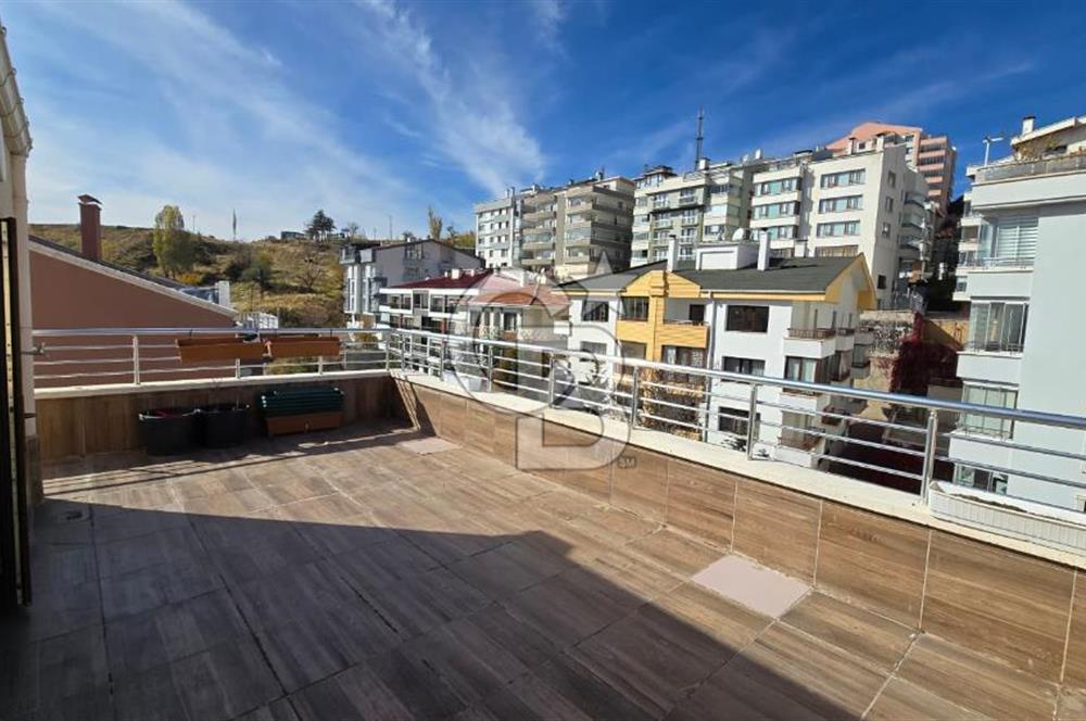 Çankaya Mürsel Uluç 934Caddede Kiralık 4+1 Teraslı Dubleks Daire