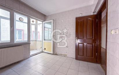 Atatürk Bulvarında Köşe Konumda Cadde Cepheli Satılık 3+1 Daire