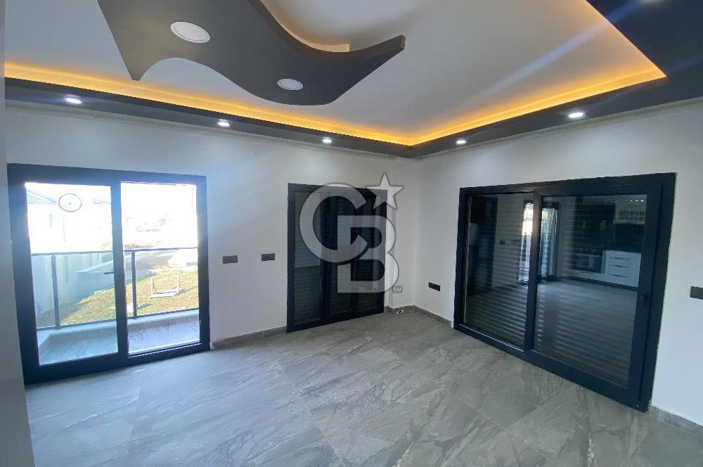 BURHANİYE İSKELE MAHALLESİNDE 4+1 TRİPLEKS VİLLA