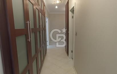 Park Manzarada Panoramik Şehir Manzaralı Satılık 180m2 3+1 Daire