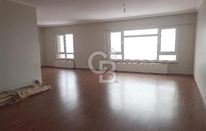 Park Manzarada Panoramik Şehir Manzaralı Satılık 180m2 3+1 Daire