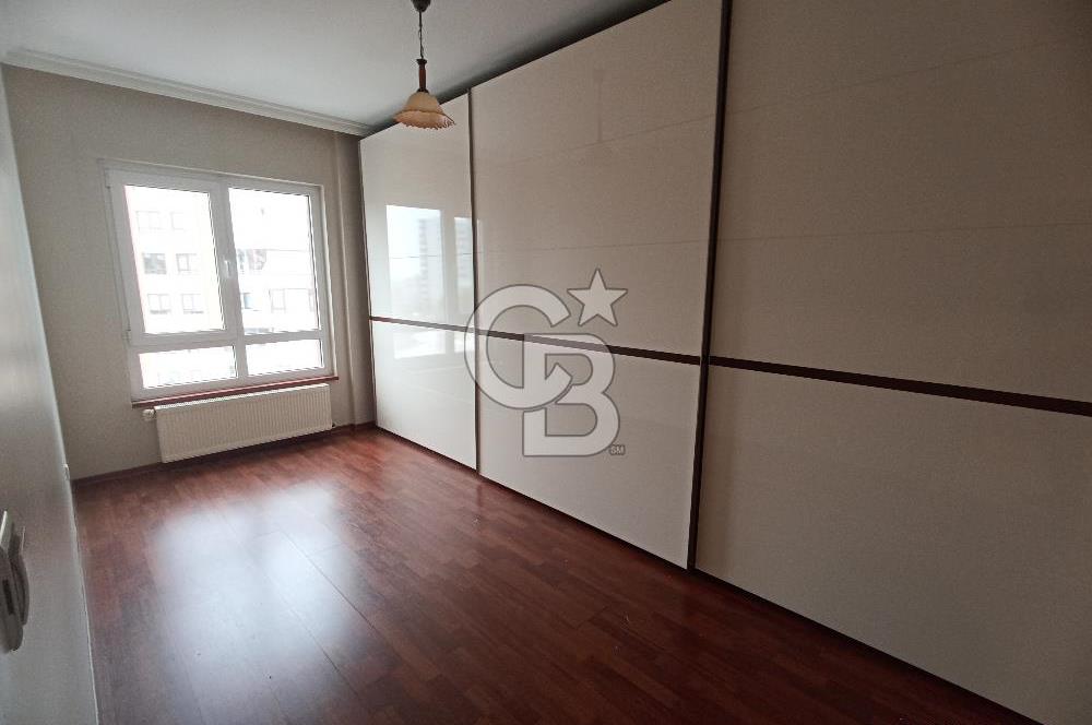 Park Manzarada Panoramik Şehir Manzaralı Satılık 180m2 3+1 Daire