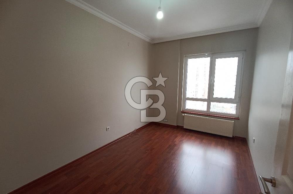 Park Manzarada Panoramik Şehir Manzaralı Satılık 180m2 3+1 Daire