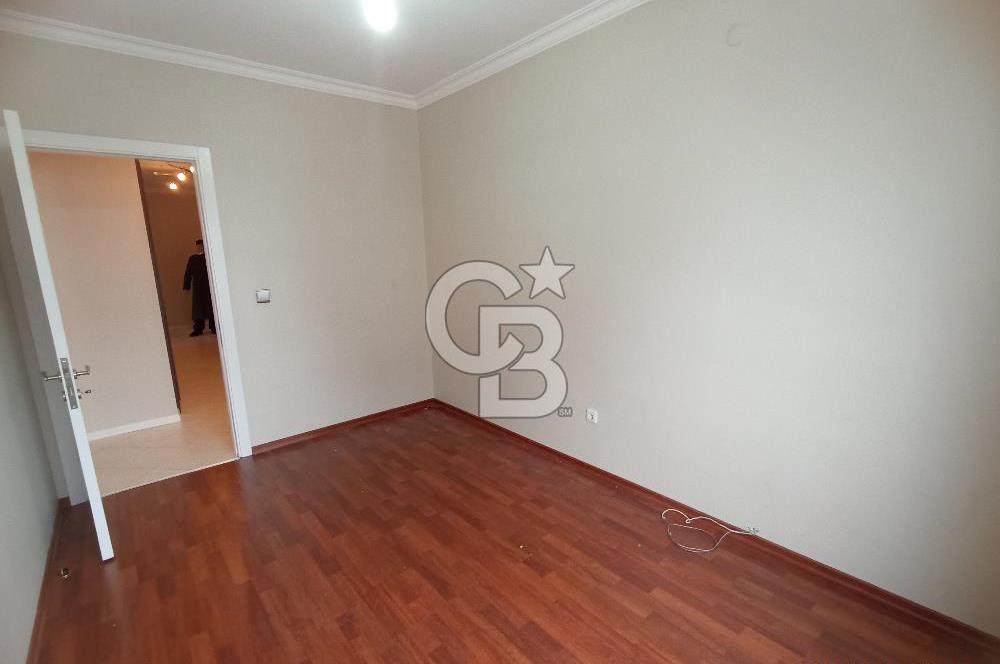 Park Manzarada Panoramik Şehir Manzaralı Satılık 180m2 3+1 Daire